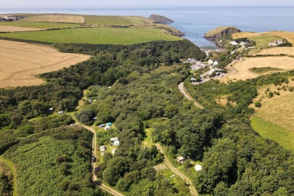 Trellyn Camping campsite in Haverfordwest, Pembrokeshire