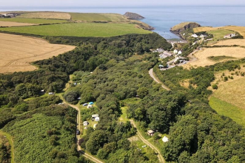 Trellyn Camping campsite in Haverfordwest, Pembrokeshire