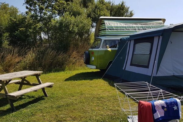 Spring Meadow Farm campsite in Solva, Pembrokeshire