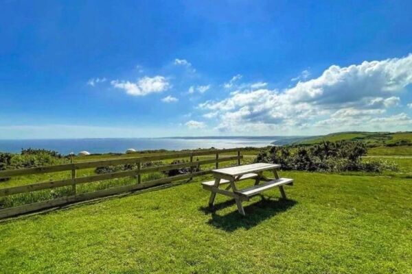 Thorning Farm Camping campsite in Pendine, Carmarthenshire