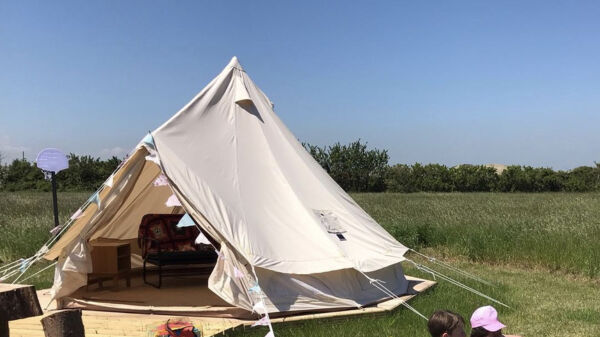 Thames View Camping campsite in East Tilbury, Essex