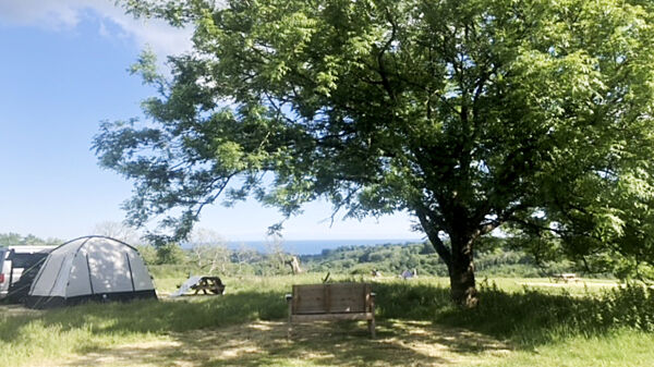 Ser a Mor Camping campsite in Stepaside, Pembrokeshire