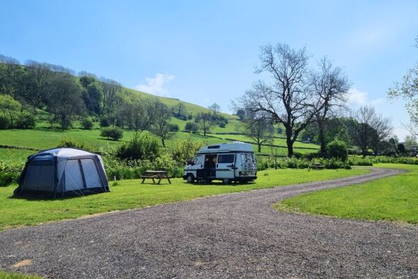 Crowdecote Campsite campsite in Buxton, Derbyshire