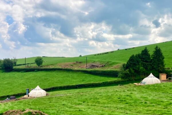 Dan Y Ser Glamping campsite in Llanidloes, Powys