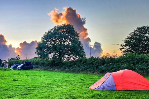 Dyers Meadows campsite in Bideford, Devon
