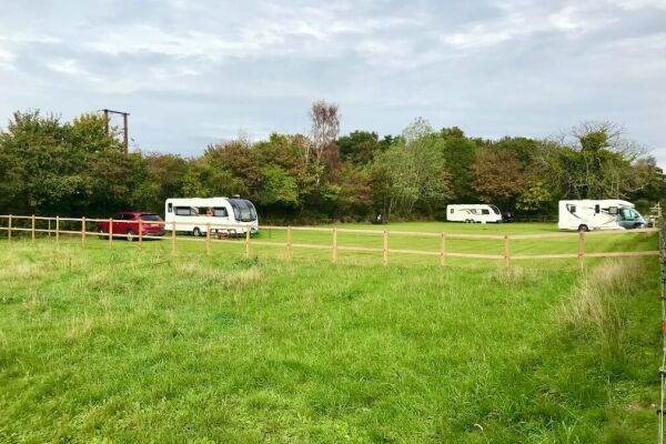 Grove Farm Camping campsite in Lincoln, Lincolnshire